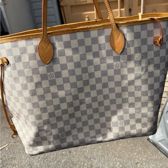 Louis Vuitton Tan and White Checkered Tote - Picture 2 of 13